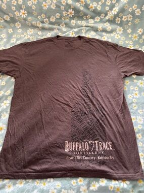 “Buffalo Trace” Men’s Short-Sleeve Tee — Dark Brown
